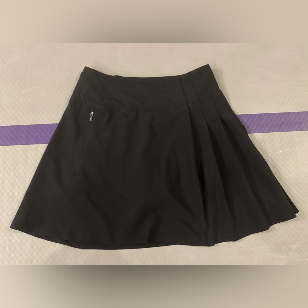 Athleta Black Pleated Skater Skirt with Zip Pocket